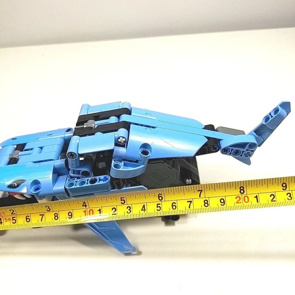 LEGO Technic 42134 Monster Jam Megalodon Shark Pull-Back Truck Toy Blue 2022‎